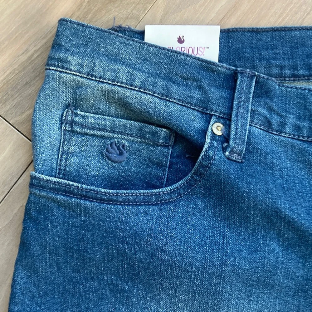 Gloria Vanderbilt Amanda jean short with slimming panel flawless stretch 24W - Picture 5 of 16